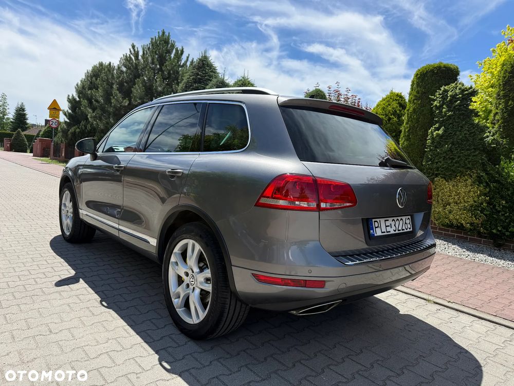 Volkswagen Touareg - 13