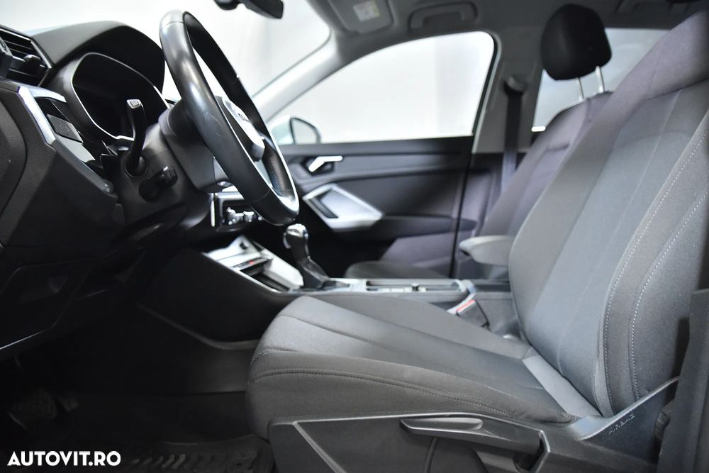 Audi Q3 35 TFSI S tronic - 21