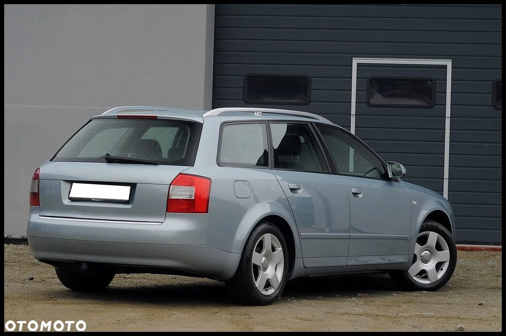 Audi A4 Avant - 17