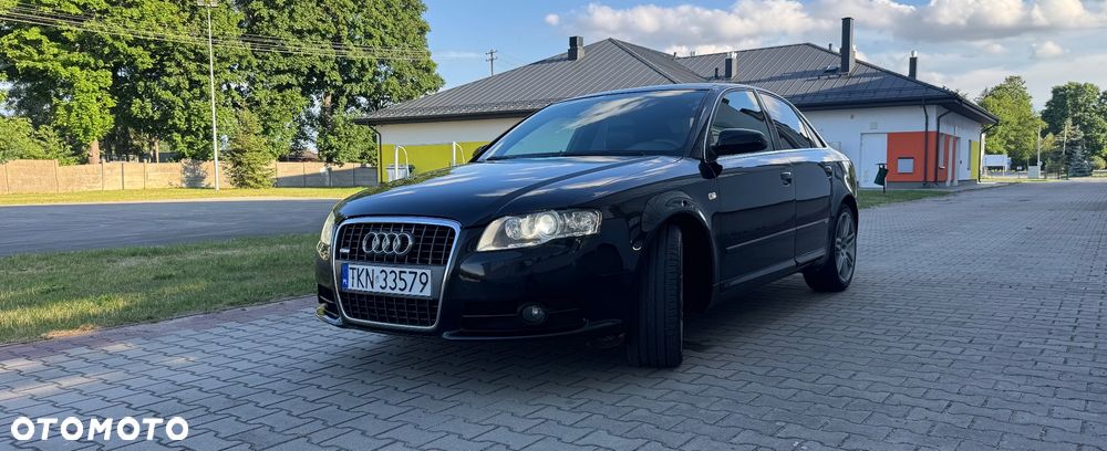 Audi A4 Limousine - 2
