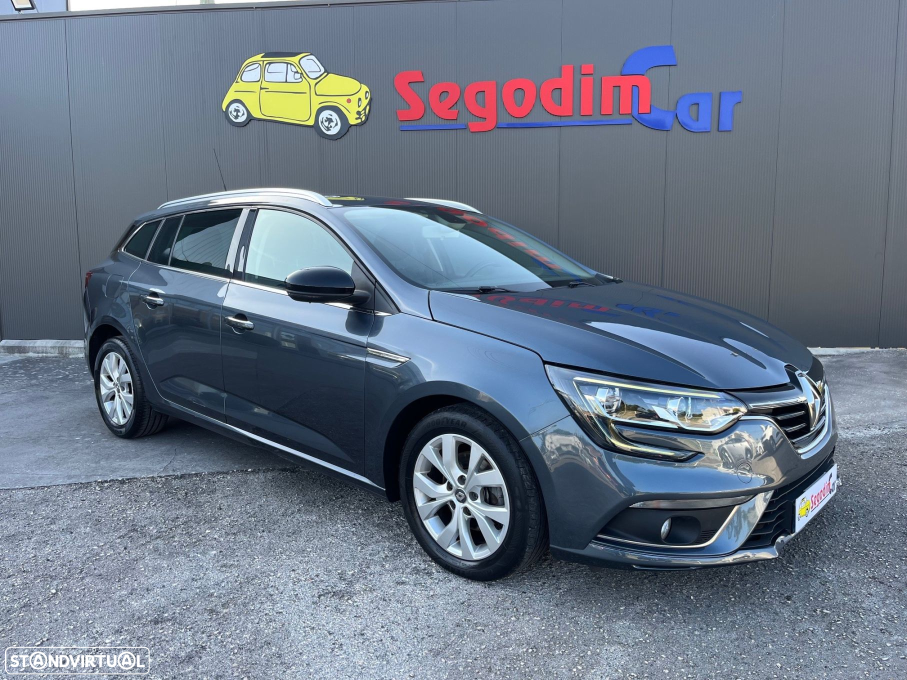 Renault Mégane Sport Tourer 1.5 dCi Limited - 3
