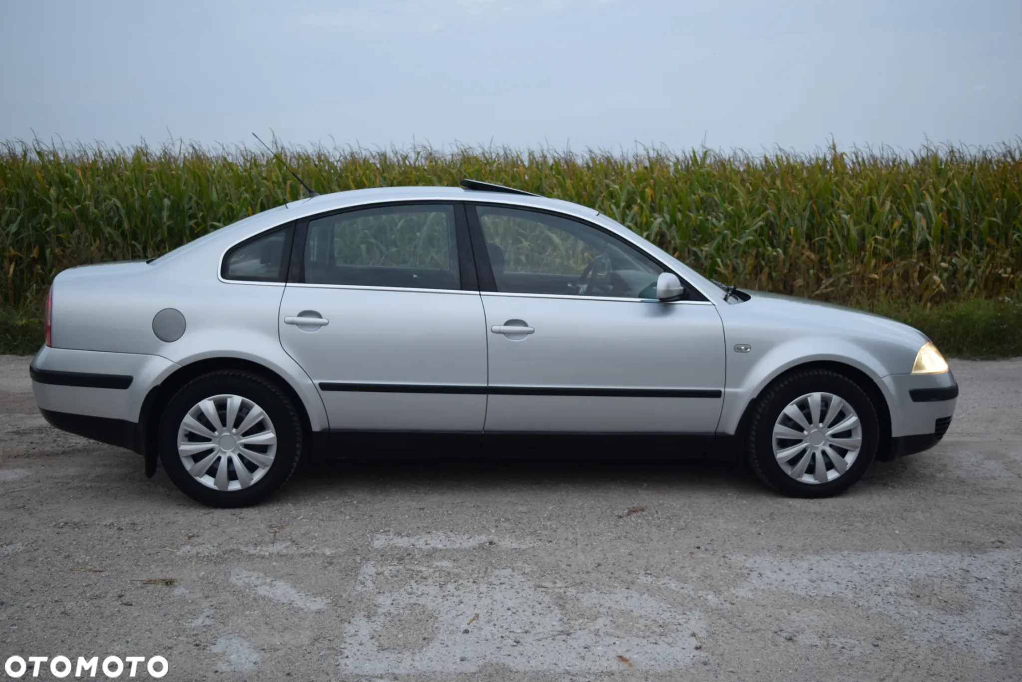 Volkswagen Passat 2.0 Trendline - 12