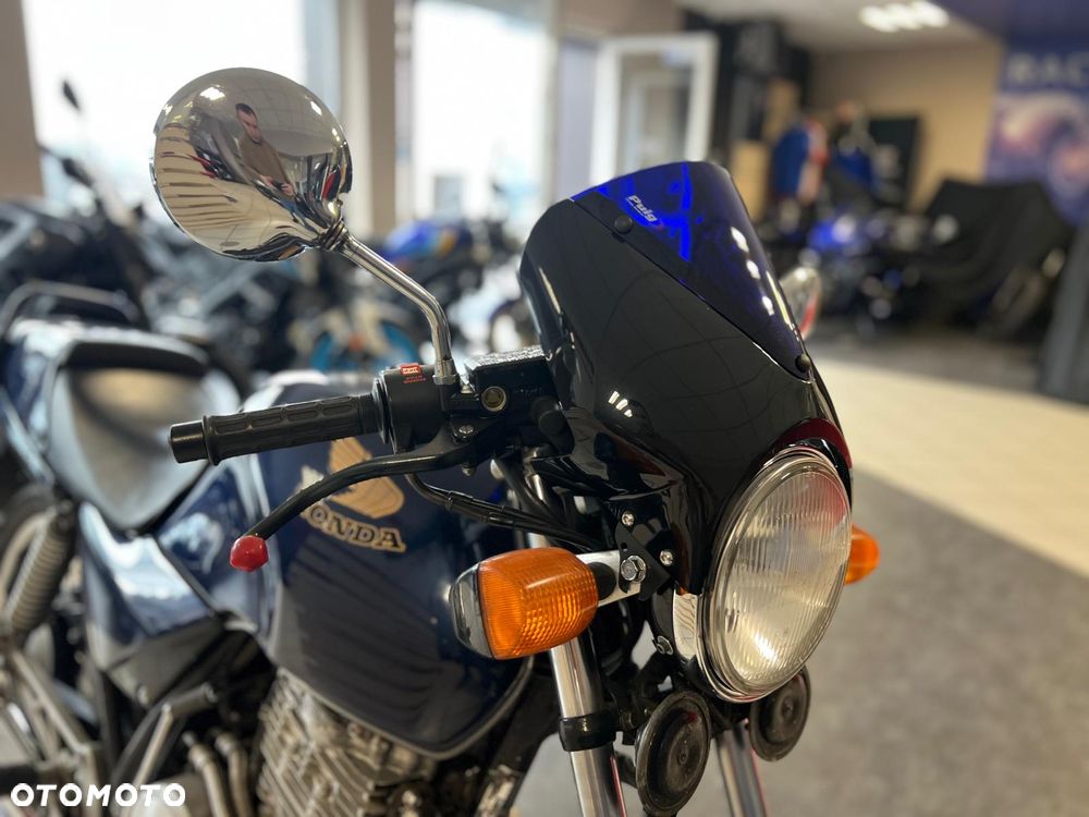 Honda XBR - 33