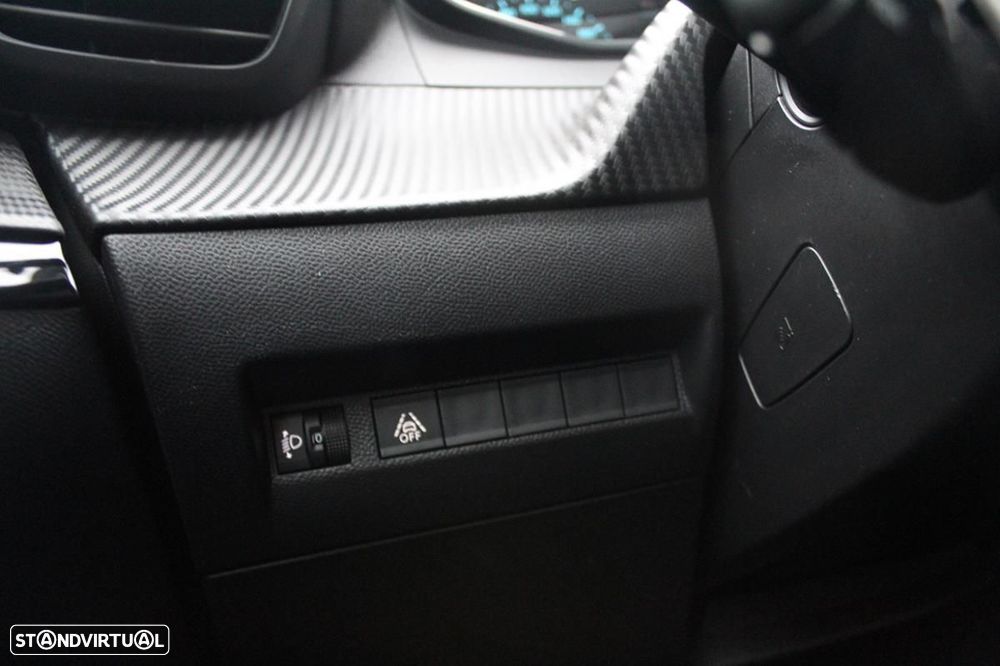 Peugeot e-208 Active Pack - 14