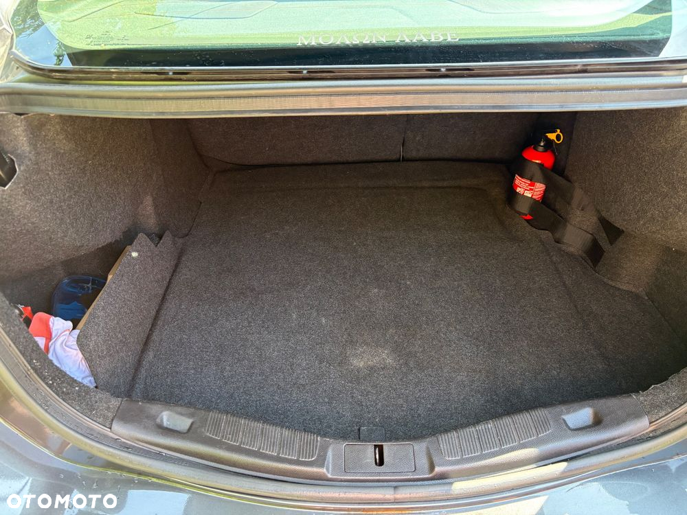 Ford Mondeo - 7