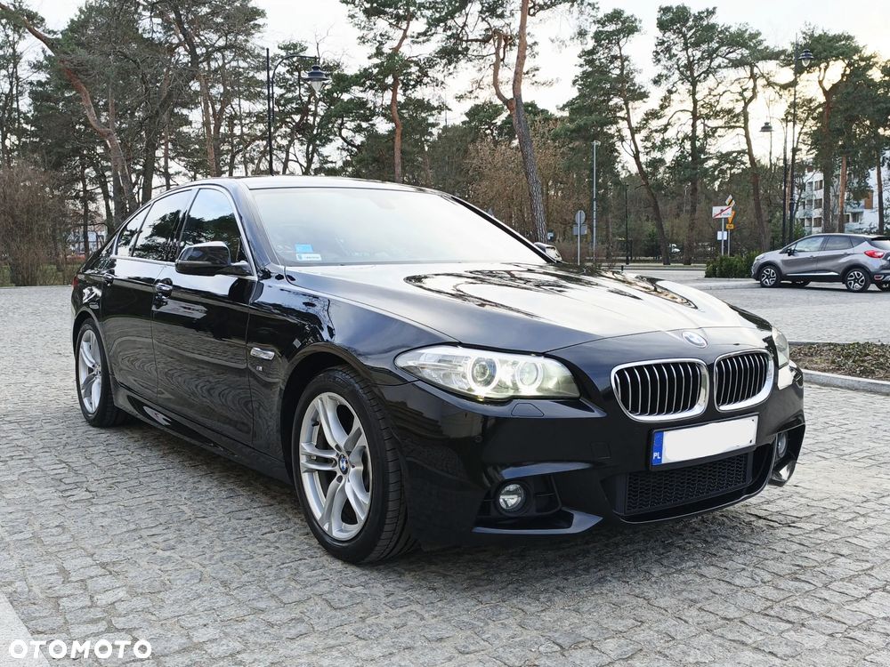 BMW Seria 5 520d xDrive - 6