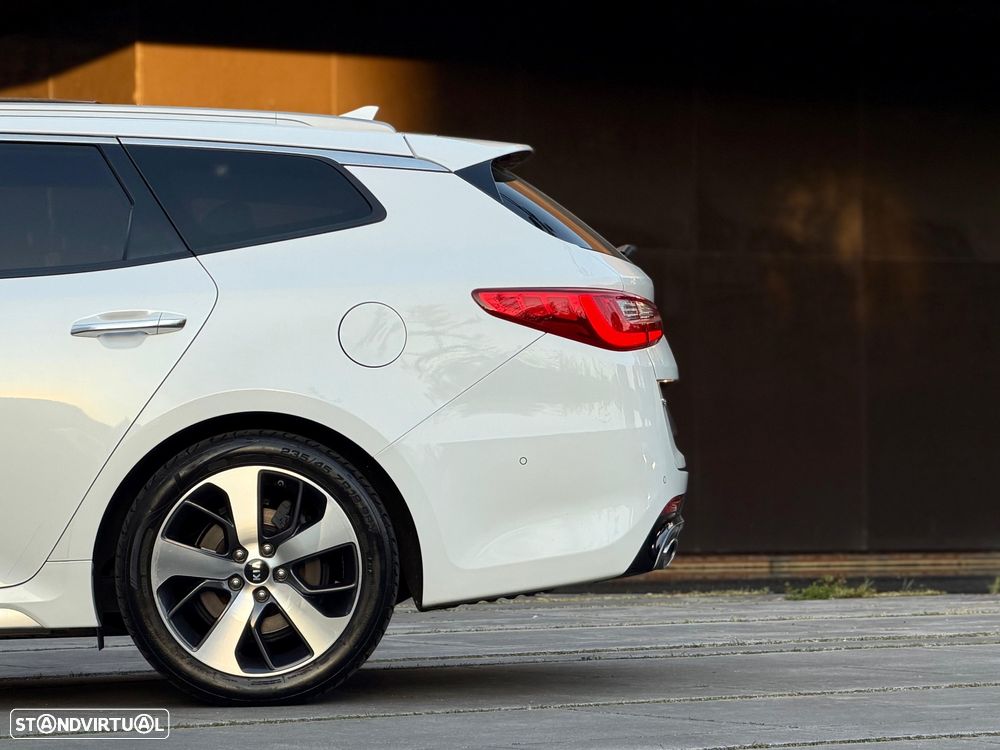 Kia Optima SW 1.7 CRDi GT Line 7DCT - 20
