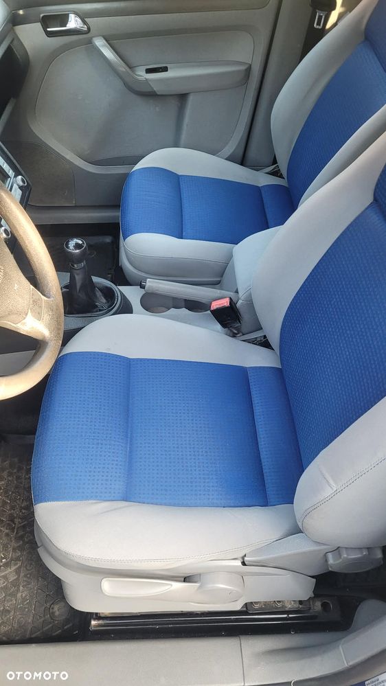 Volkswagen Caddy Life - 10