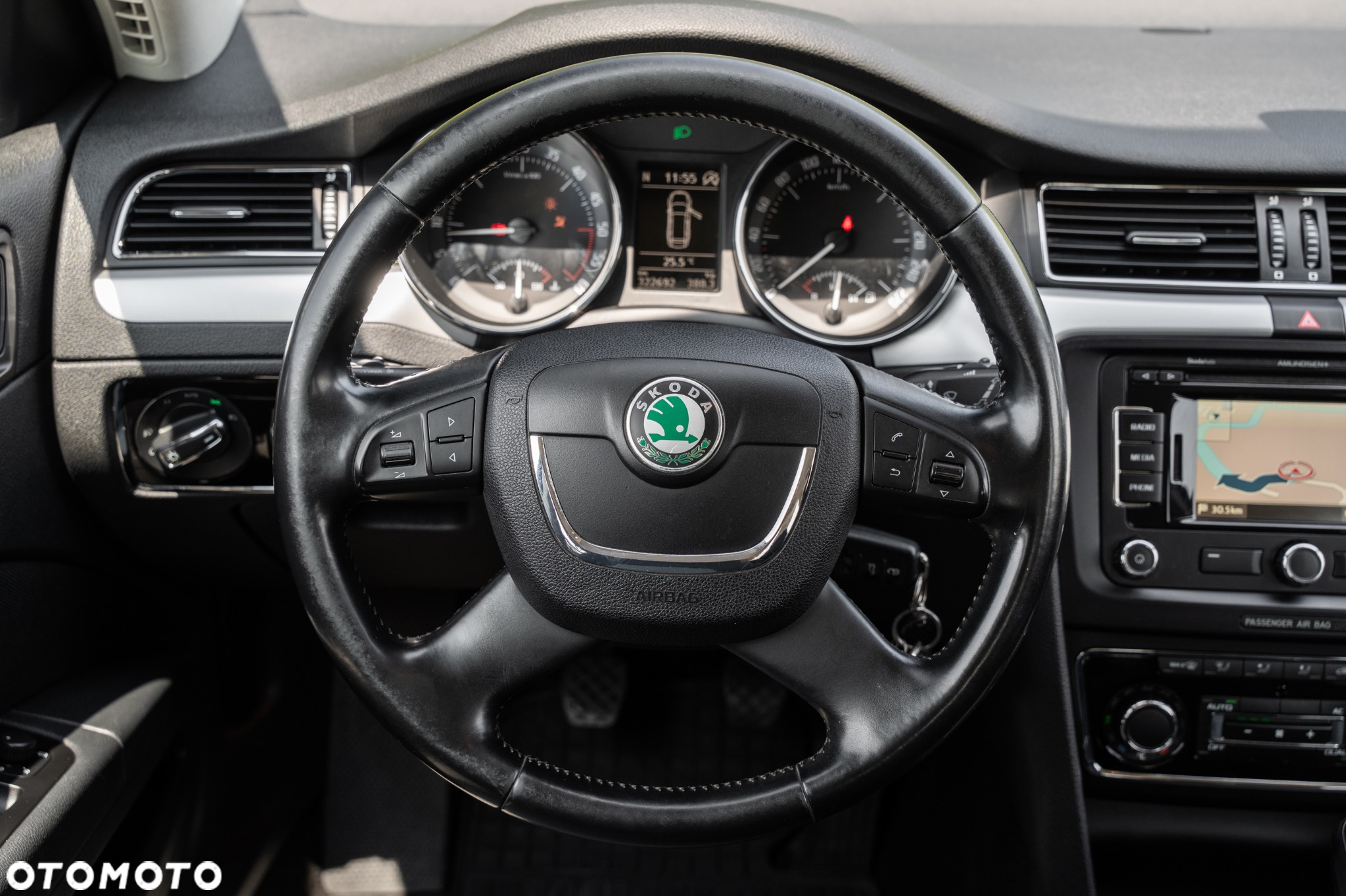Skoda Superb Combi 1.6 TDI GreenLine - 29