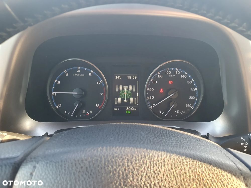 Toyota RAV4 2.0 Premium 4x4 - 21
