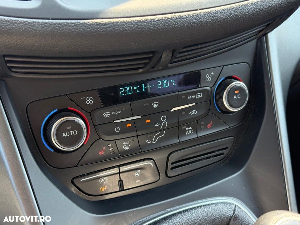 Ford Kuga 1.5 EcoBoost 2WD Trend - 23
