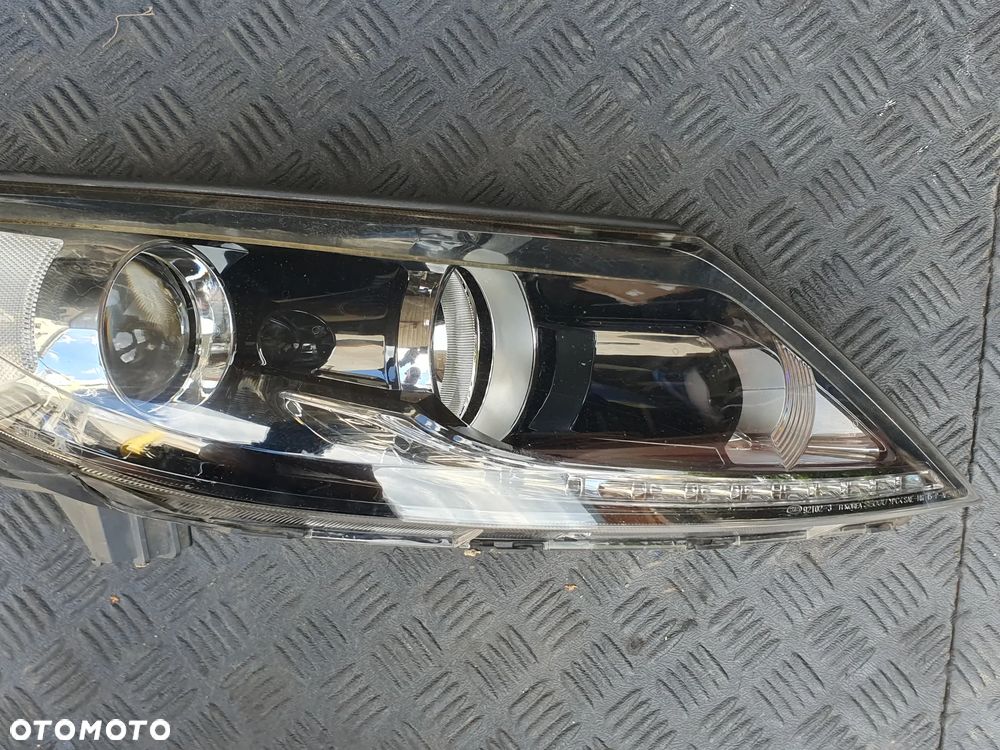 Lampa przednia prawa prawy przód Kia Sportage III 3 soczewka led cała  HOMOLOGACJA E13 - 3