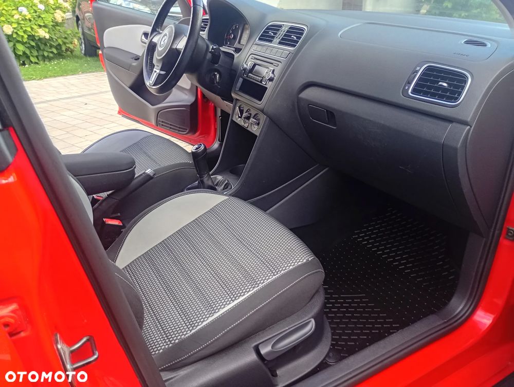 Volkswagen Polo Cross - 15