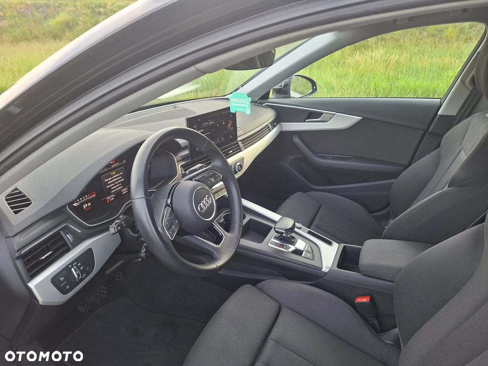 Audi A4 Avant 40 TFSI mHEV Advanced S tronic - 36
