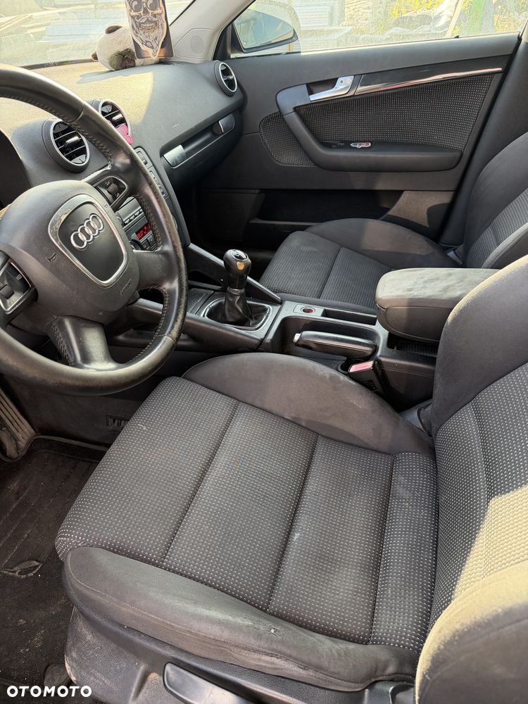Audi A3 Sportback - 6