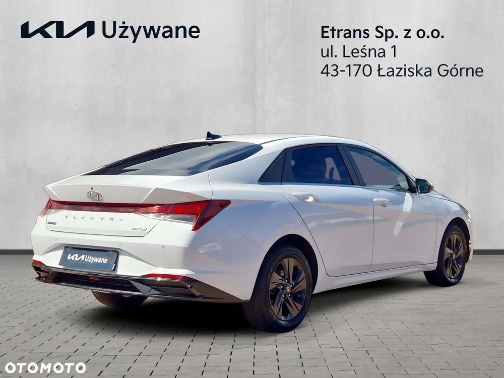 Hyundai Elantra 1.6 Smart - 5