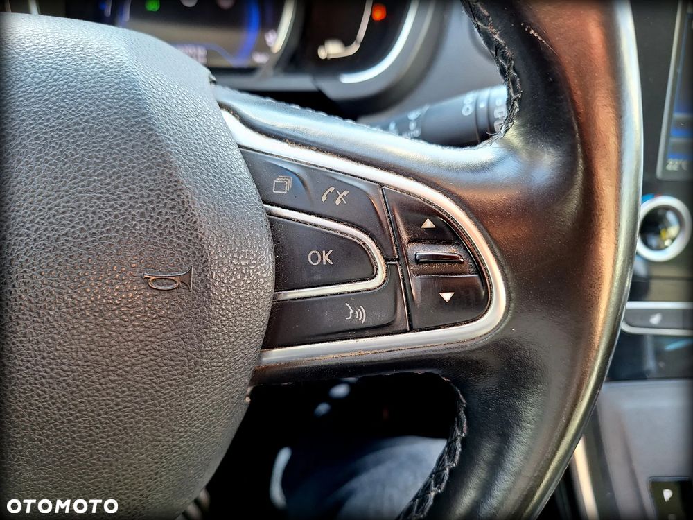 Renault Scenic 1.3 TCe FAP Bose EDC - 19