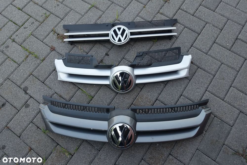 ATRAPA GRILL GOLF V PLUS IV - 1