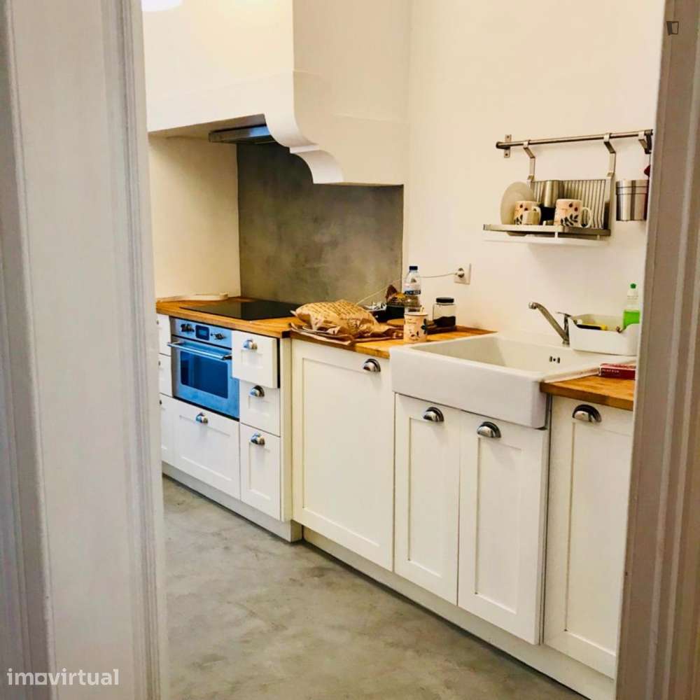 Quarto - localizado em Graça Lisbon - Grande imagem: 4/7