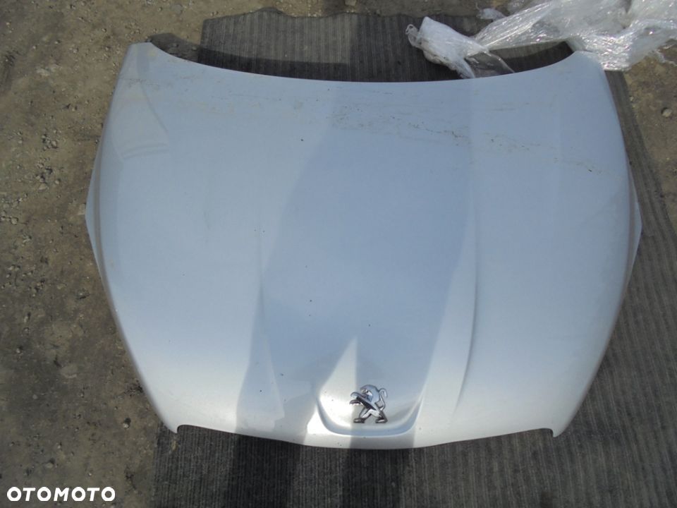 MASKA PEUGEOT 508 EZRC SREBRNA
