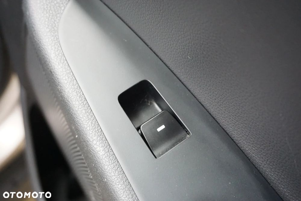 Hyundai Tucson blue 1.6 GDi 2WD Classic - 26