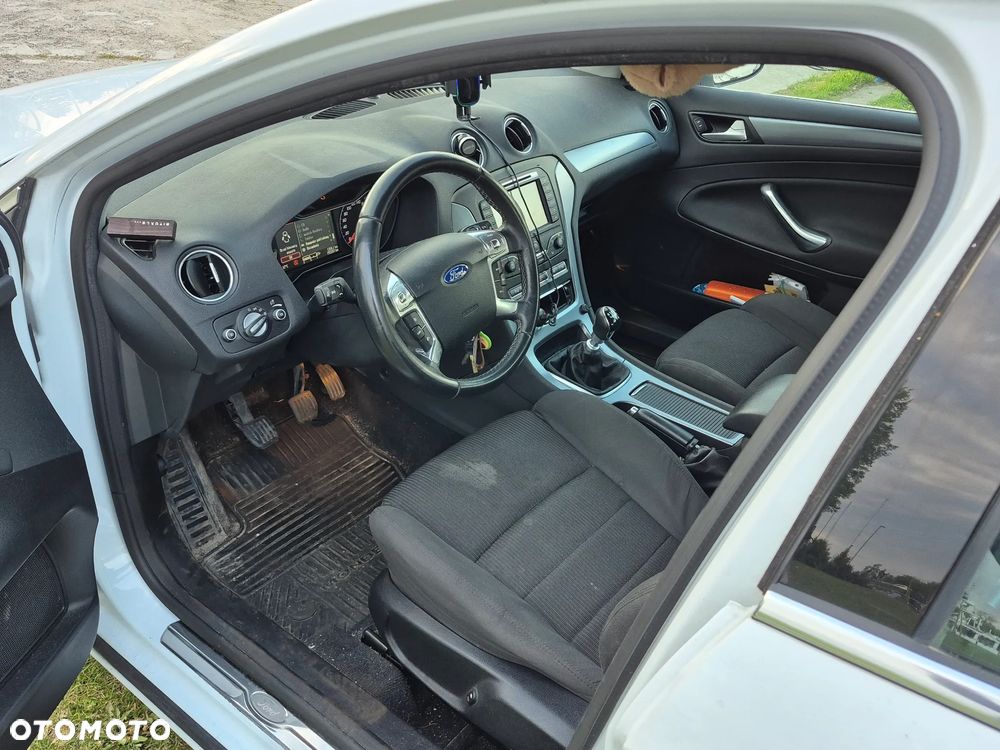 Ford Mondeo 2.0 T Titanium - 6