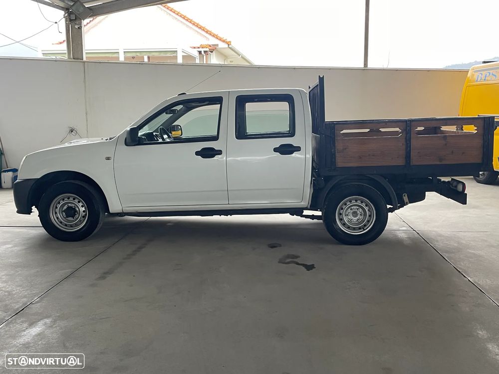 Isuzu Isuzu D-Max 2.5 DTi - 2