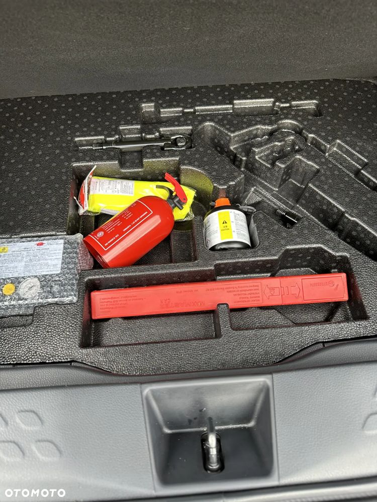 Toyota C-HR 1.8 Hybrid Prestige - 21