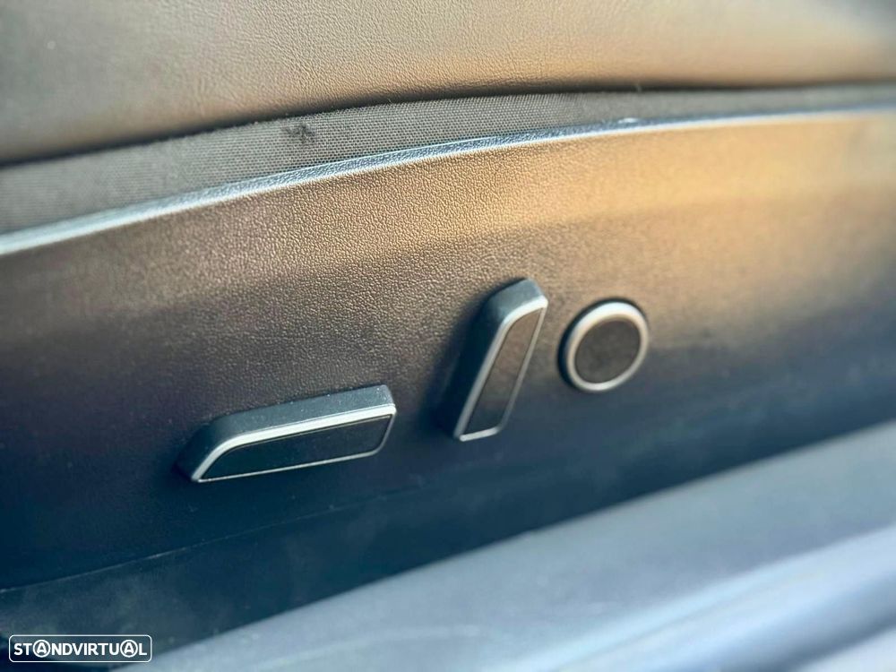 Tesla Model 3 - 15