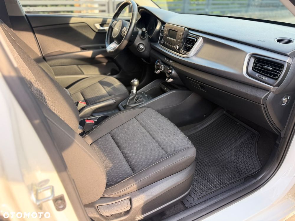 Kia Rio - 13