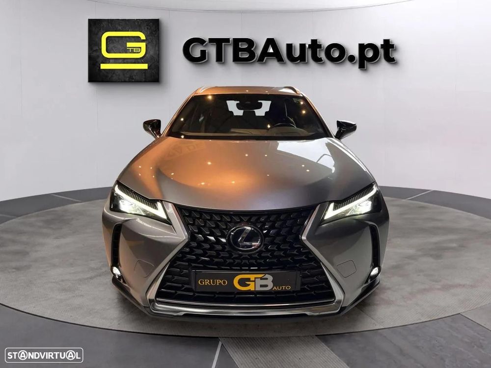 Lexus UX 250h Business - 4