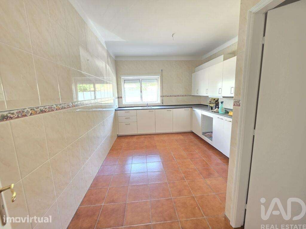 Apartamento T2 em Gondarém de 112,65 m2 - Grande imagem: 2/15