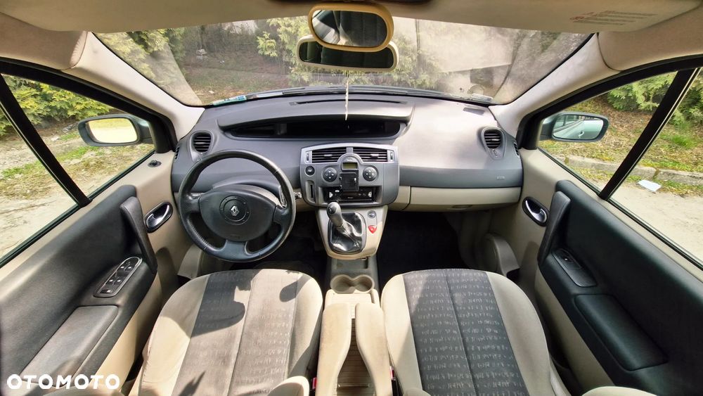 Renault Scenic 1.6 Confort Expression - 9
