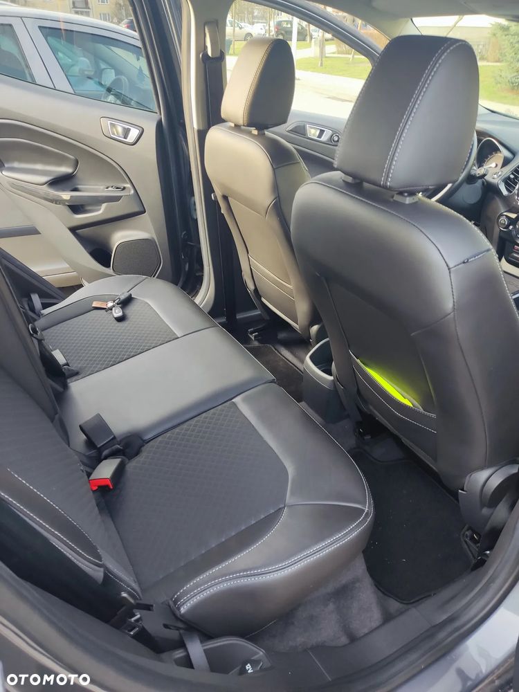 Ford EcoSport - 22