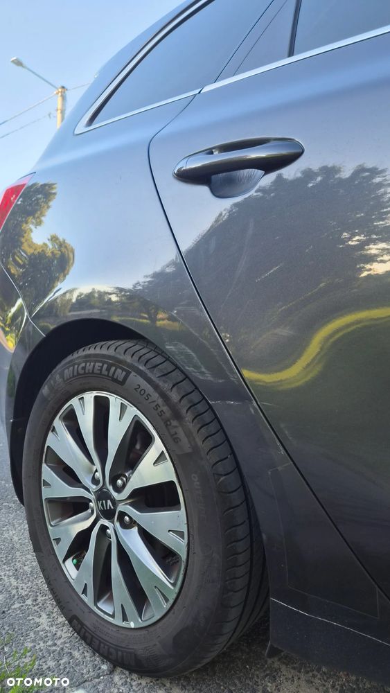 Kia Ceed - 18