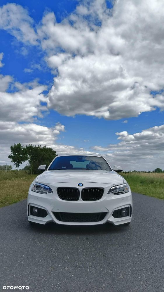 BMW Seria 2 220d - 2