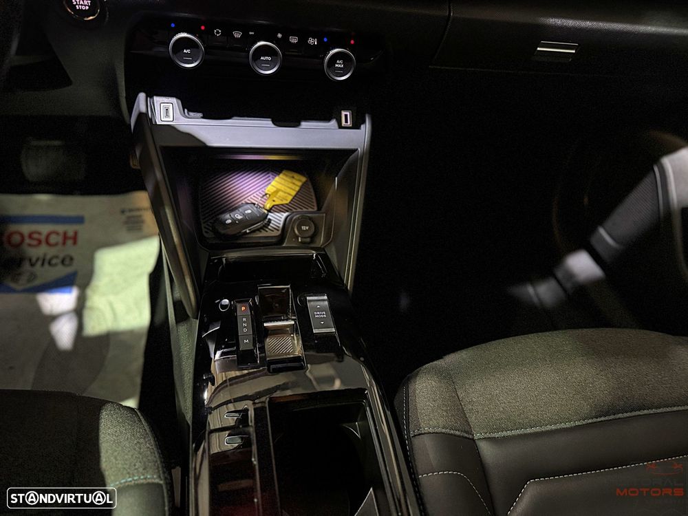 Citroën C4 1.2 PureTech Shine Pack EAT8 - 29