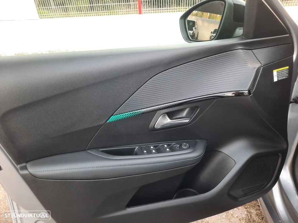 Peugeot 208 1.2 PureTech Allure Pack - 22