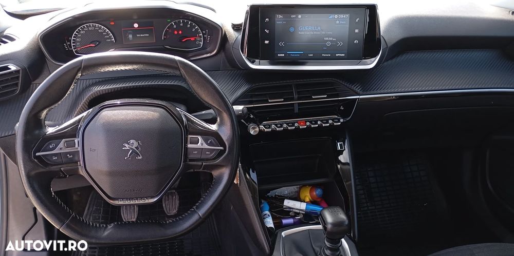 Peugeot 2008 1.2 PureTech Turbo S&S Active - 21