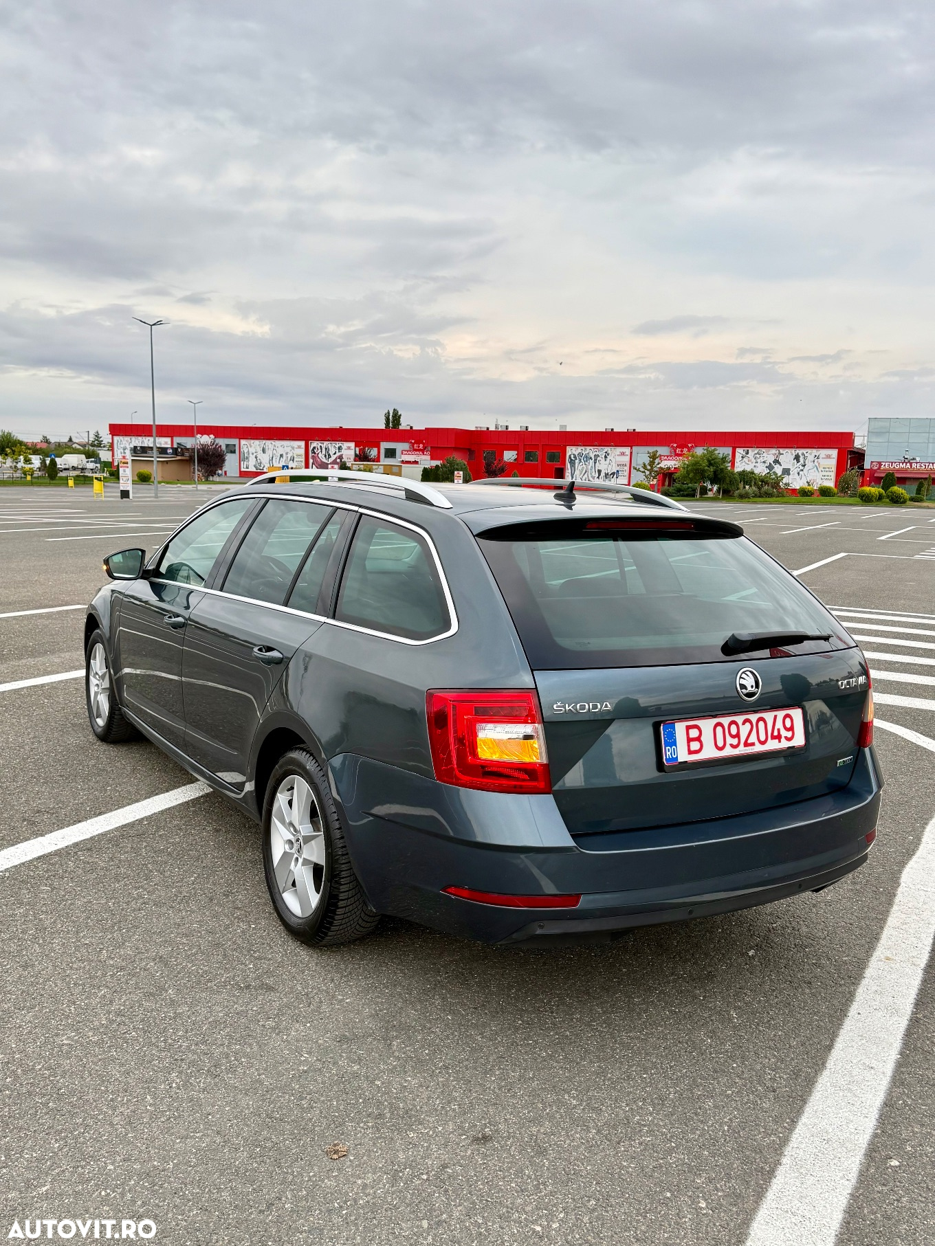 Skoda Octavia Combi 1.4 TSI G-TEC DSG Ambition - 8