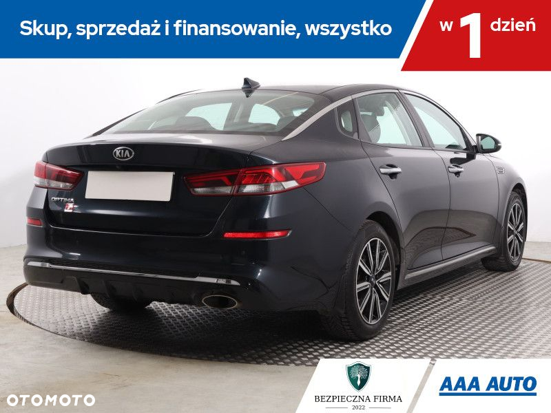 Kia Optima - 6