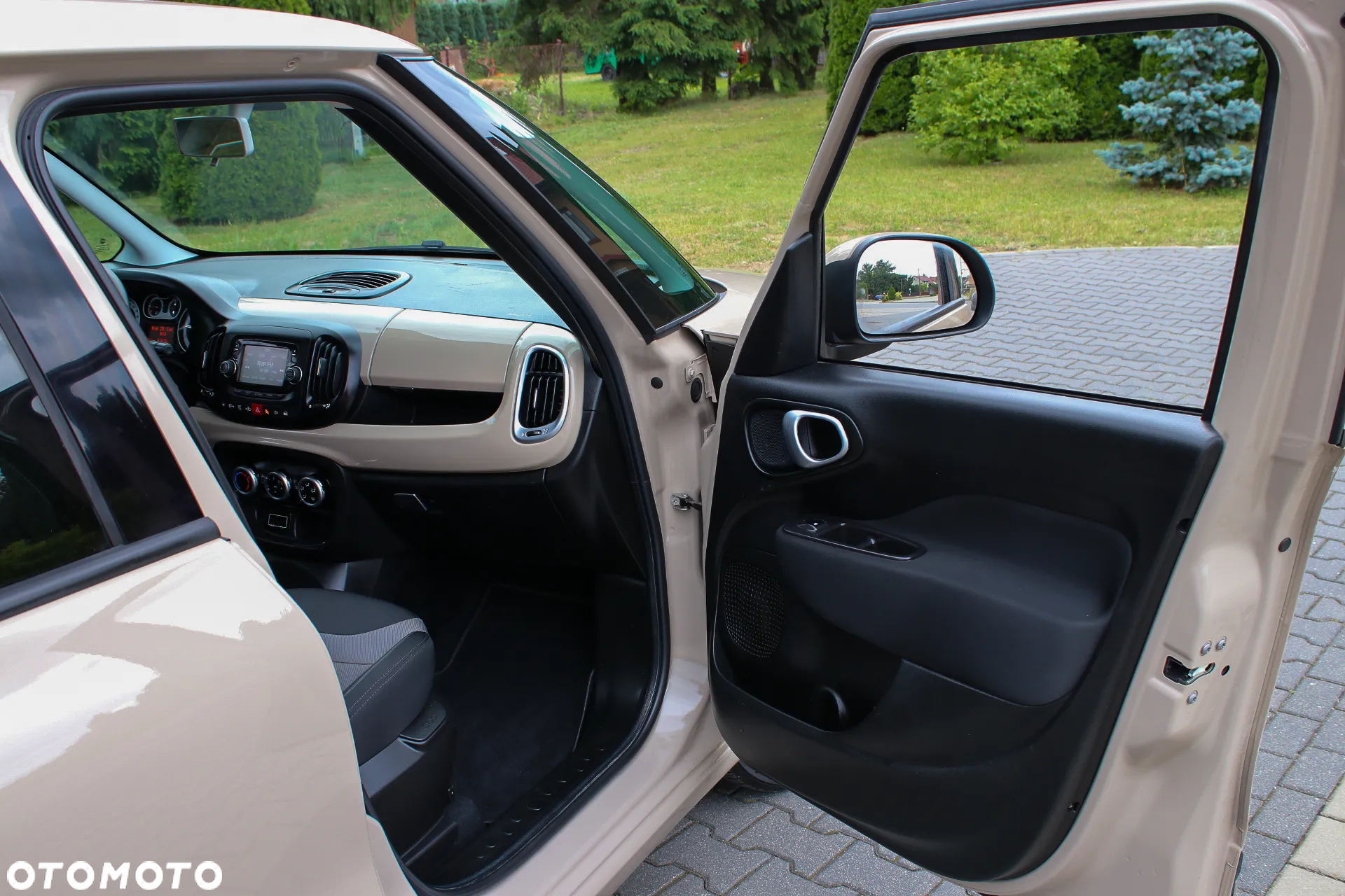 Fiat 500L 1.4 16V Fresh - 19