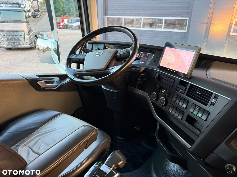Volvo FH 500 I-SAVE/PODUSZKA P+T/SKÓRY/NAVI/FULL LED/ON 1200 L - 30