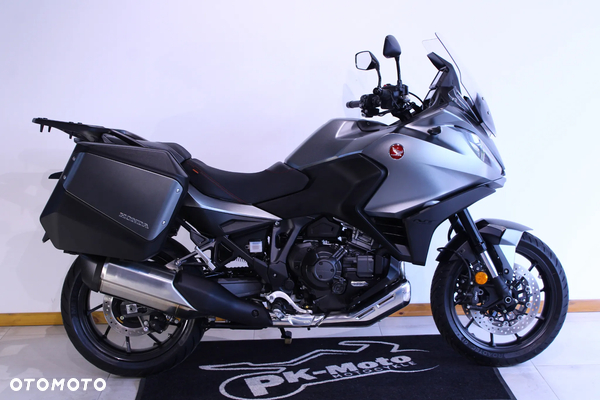 Honda NT
