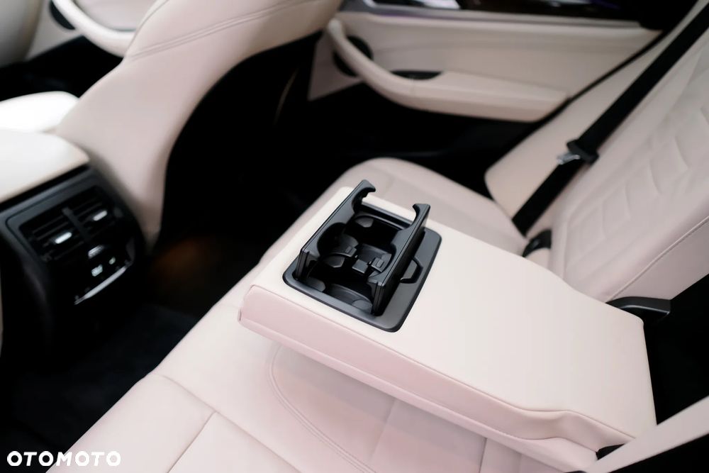 BMW X3 xDrive30i xLine - 36