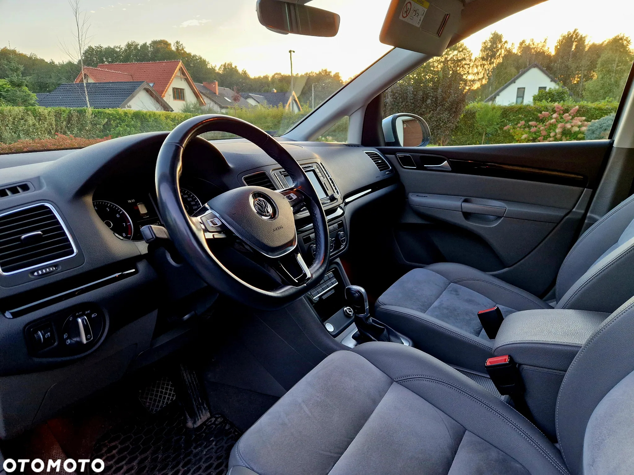 Volkswagen Sharan 2.0 TSI BMT Highline DSG - 9