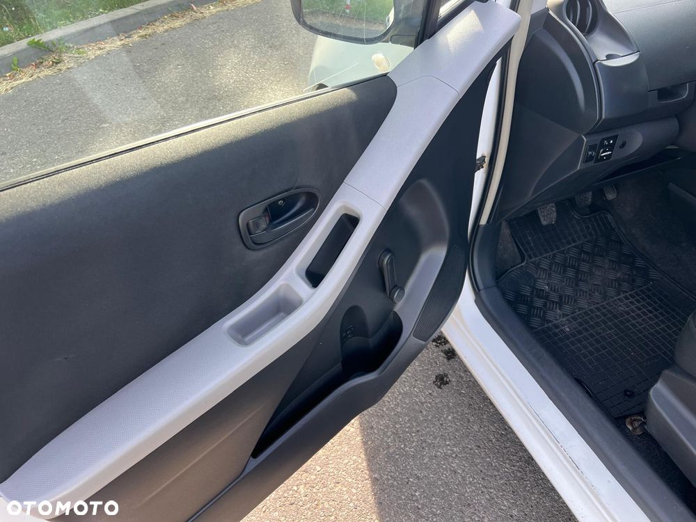 Toyota Yaris 1.4 D-4D Edition - 19