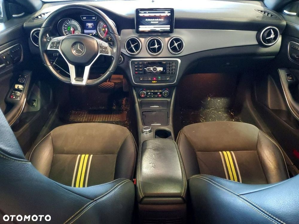 Mercedes-Benz CLA 250 4Matic 7G-DCT AMG Line - 8