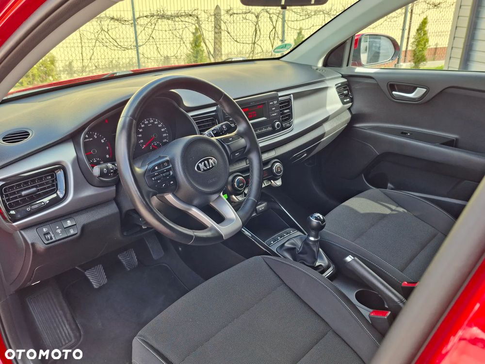 Kia Rio 1.2 Dream Team Edition - 16