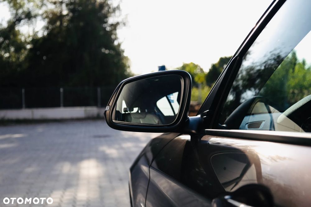 BMW Seria 1 118d - 15